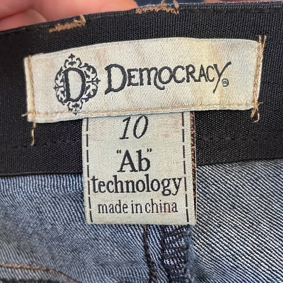 DEMOCRACY AbSolution Jean Shorts Size 10 - Picture 7 of 8